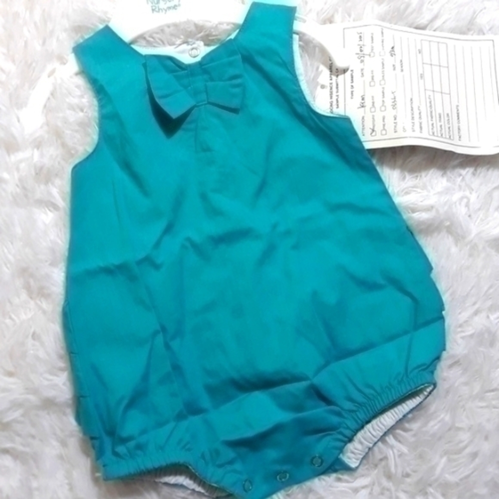 Nursery Rhyme Ruffled Bottom Romper-Size 0-3Months